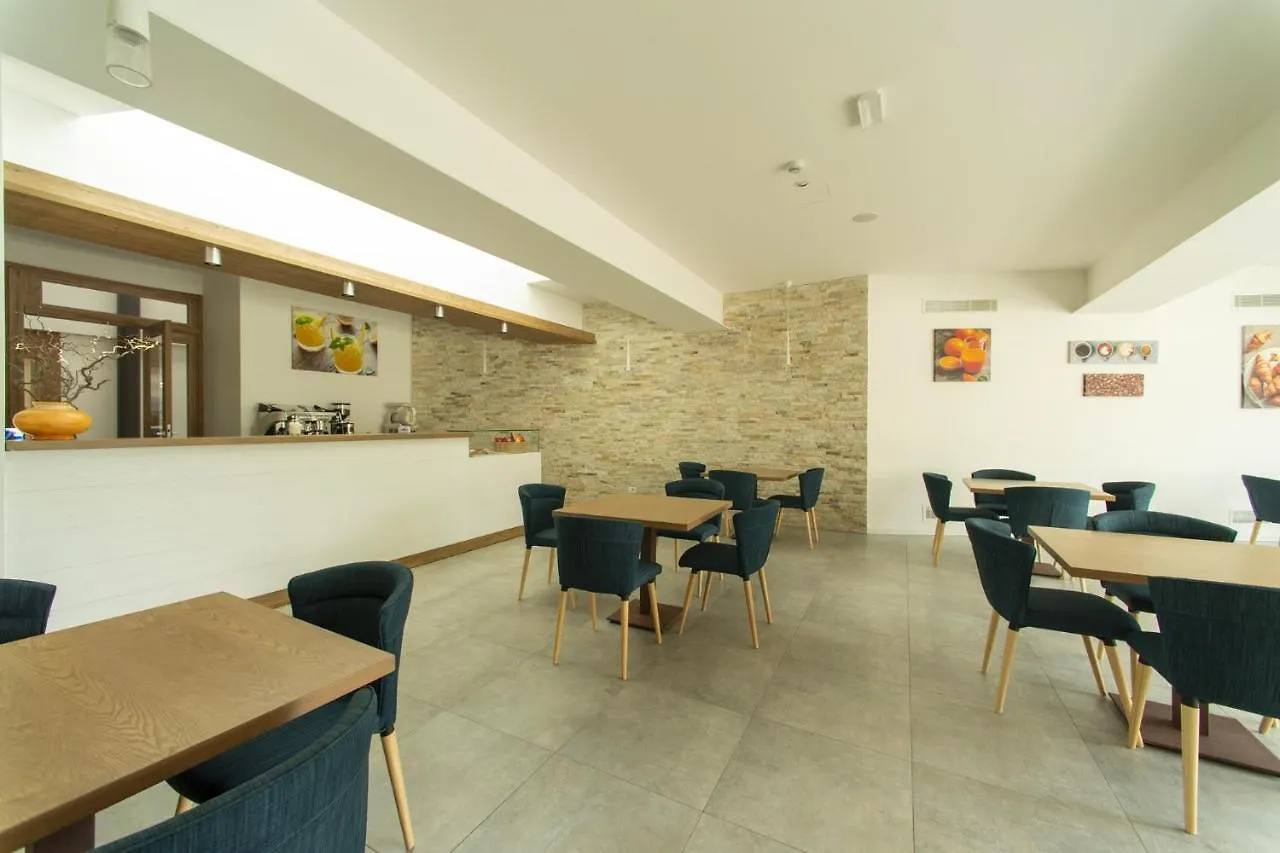 Residence Malcesine-Active&Family Aparthotel Malcesine