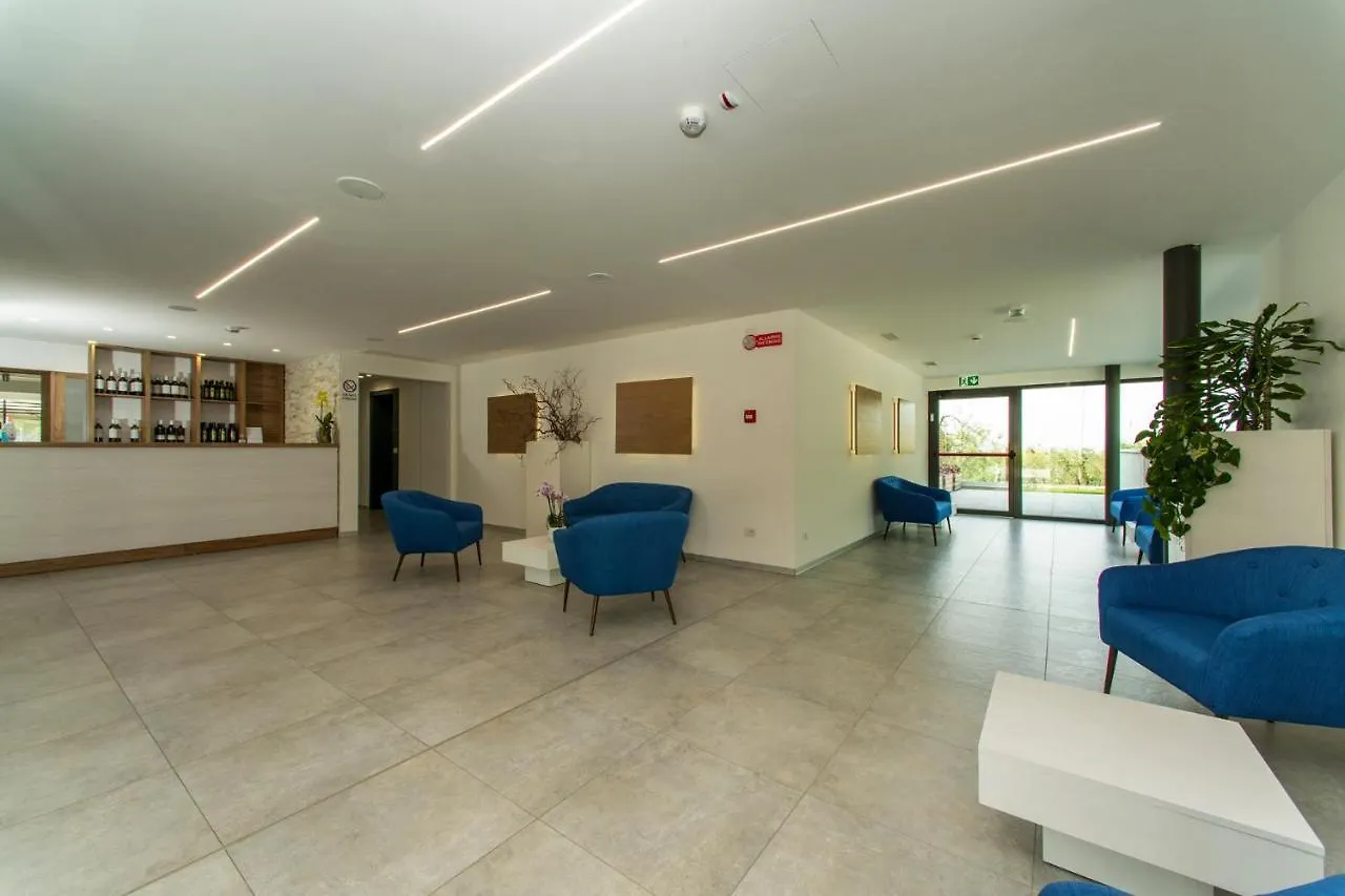Residence Malcesine-Active&Family 4*, Мальчезине Италия